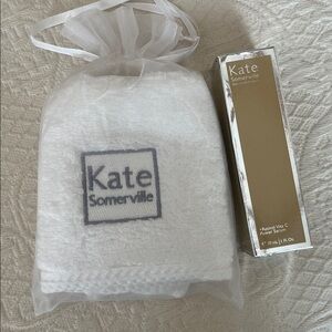 Kate Somerville Retinol Vita C Power Serum - NIB- Full size with bonus washcloth